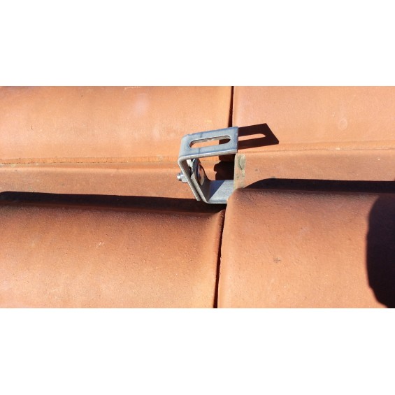 Staffa inox per supporto tegola