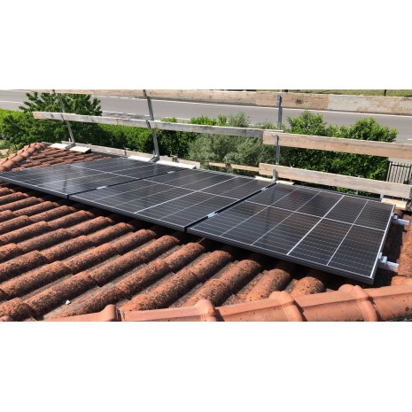 Impianto con accumulo e batterie al gel
